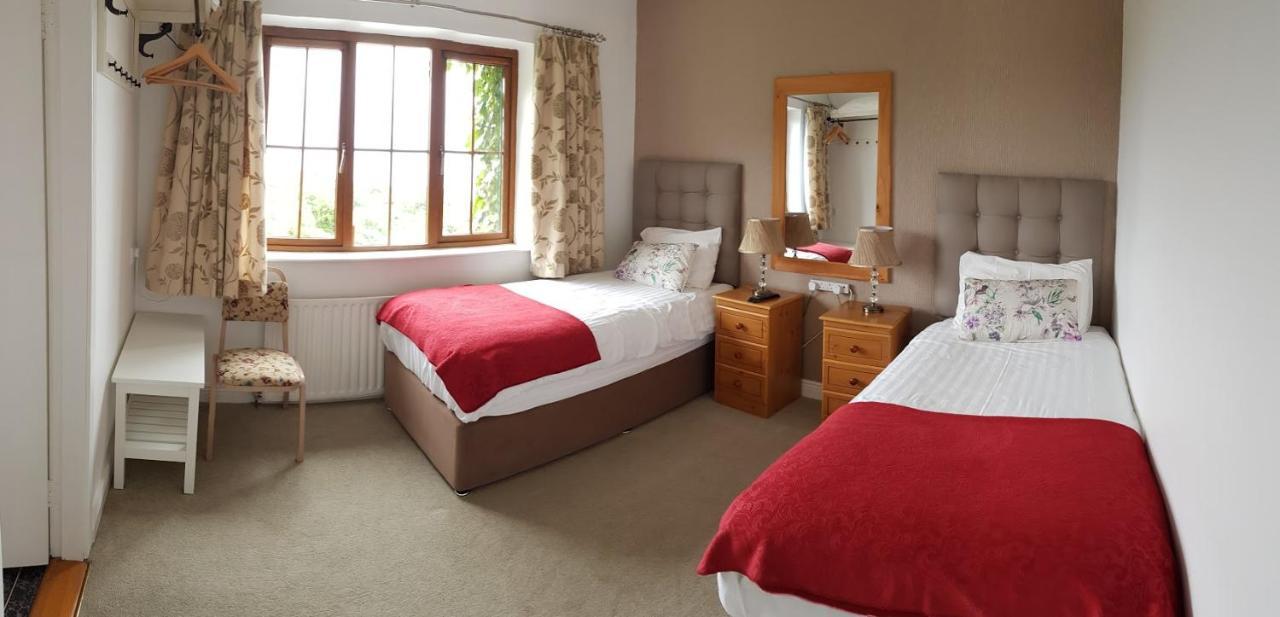 The Olde Forge B & B Caherdaniel Bagian luar foto